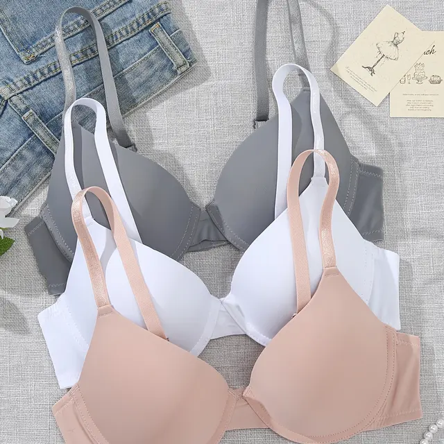 Ensemble lingerie trois pièces à armatures